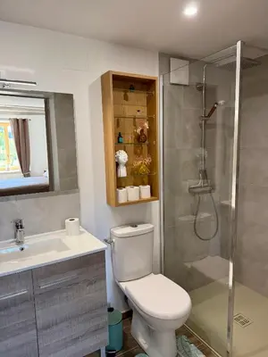 Salle de bains dans l'établissement Le logis d'Edwige