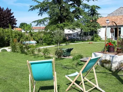 Jardin de l'établissement Maison Lépie