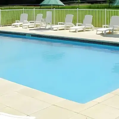 Maison spacieuse avec piscine partagée à Saint-Vincent-la-Châtre.