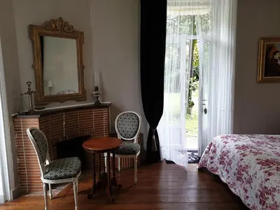 Un ou plusieurs lits dans un hébergement de l'établissement Château de Champblanc