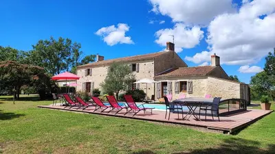 Jardin de l'établissement Au Clos Des Templiers