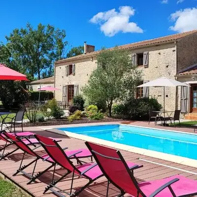 Au Clos Des Templiers