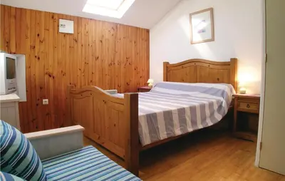 Un ou plusieurs lits dans un hébergement de l'établissement Stunning Home In L'hermenault