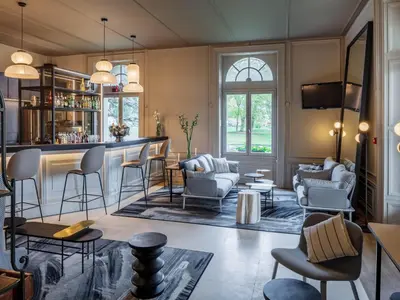 Coin salon dans l'établissement Garrigae Manoir de Beauvoir Poitiers Sud - Hotel & Spa