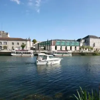 Vue sur la rivière ou le fleuve situé(e) à proximité de l'appartement