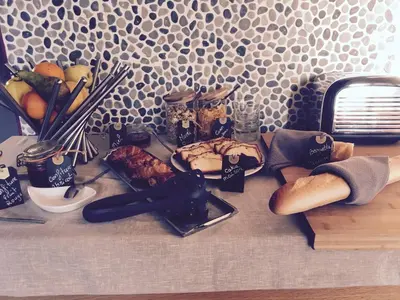 Nourriture dans l'hôtel ou à proximité