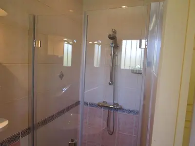 Salle de bains dans l'établissement Locatlantique