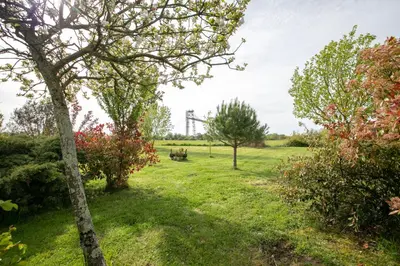 Jardin de l'établissement Hôtel-Restaurant La Belle Poule -