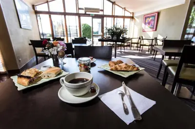 Nourriture dans l'hôtel ou à proximité