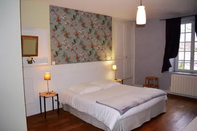 Un ou plusieurs lits dans un hébergement de l'établissement Petite Roche centre historique La Rochelle