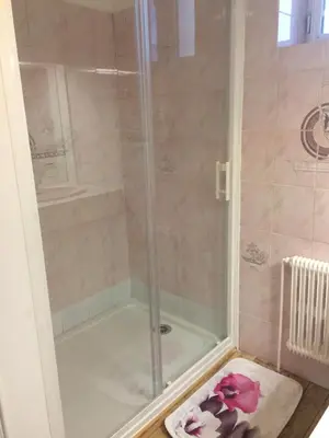 Salle de bains dans l'établissement Petite escale Vivonnoise