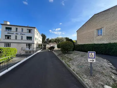 Quartier de l'hôtel ou autre quartier proche