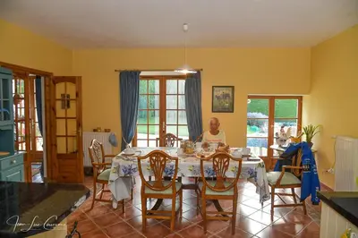Restaurant ou autre lieu de restauration dans l'établissement Chez Valade