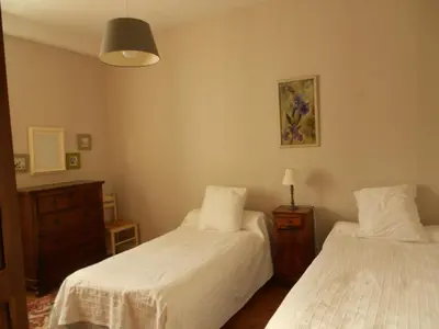 Un ou plusieurs lits dans un hébergement de l'établissement La Tour de Lavalette