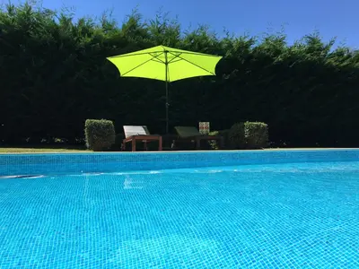 Piscine de l'établissement Maison Halcyon Gite with Pool ou située à proximité
