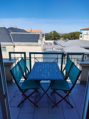 Balcon ou terrasse dans l'établissement Résidence MONTE CARLO