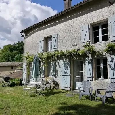 La Maison du Gardien Domaine du Château des Loups