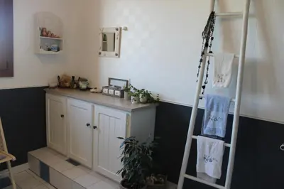 Cuisine ou kitchenette dans l'établissement LE LOGIS DE L'ETORE