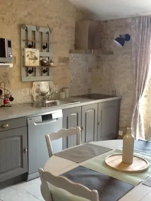 Cuisine ou kitchenette dans l'établissement Le Champêtre