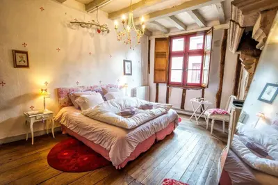 Un ou plusieurs lits dans un hébergement de l'établissement La Maison Arouet