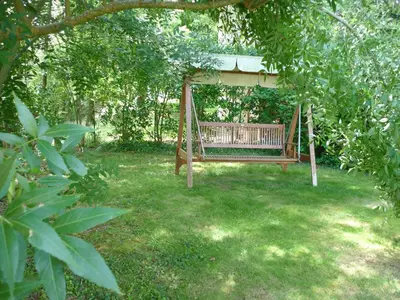Jardin de l'établissement Le Logis de Faugerit