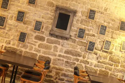 Plan de l'établissement Logis Hostellerie de l'Abbaye