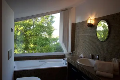 Salle de bains dans l'établissement La Charentine