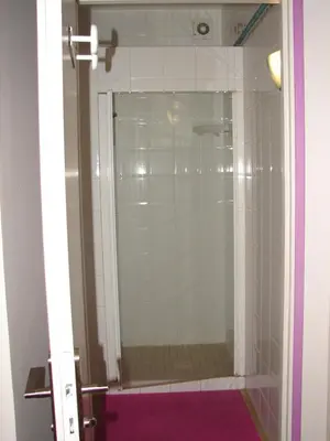 Salle de bains dans l'établissement T2 Agréable