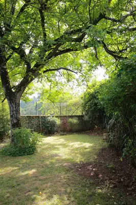 Jardin de l'établissement La Loge des Fées