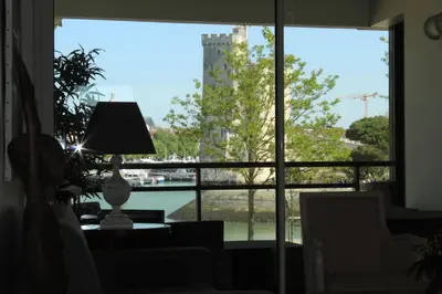 Balcon ou terrasse dans l'établissement Vue exceptionnelle sur les Tours ! Charme et tranquillité