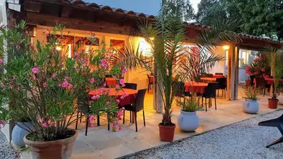 Jardin de l'établissement Les Chênes verts