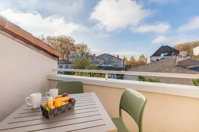 Balcon ou terrasse dans l'établissement Appart'City Confort Niort Centre
