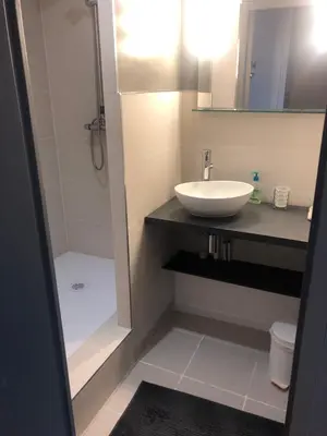 Salle de bains dans l'établissement Chambres d'Hôtes La Pocterie