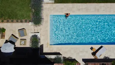 Piscine de l'établissement Les Picardies ou située à proximité