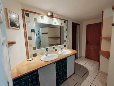 Cuisine ou kitchenette dans l'établissement Gîte de la Barlière
