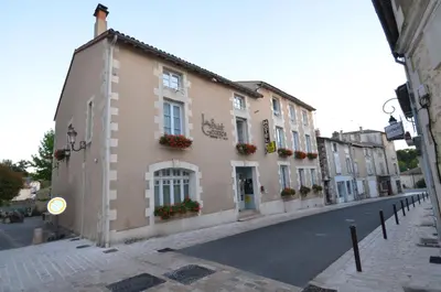 Quartier de l'hôtel ou autre quartier proche