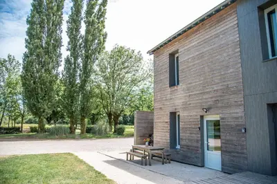 Jardin de l'établissement Gîte Libellule au coeur de la nature