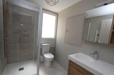 Salle de bains dans l'établissement Naphéo