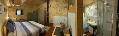 Salle de bains dans l'établissement Gites Le Bois de l'Eglise