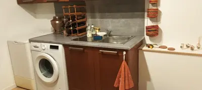 Cuisine ou kitchenette dans l'établissement Chambre chez l'habitant dans Jolie maison de campagne