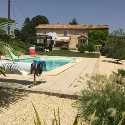 Chambre chez l'habitant dans Jolie maison de campagne