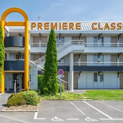 Premiere Classe Niort Est La Creche