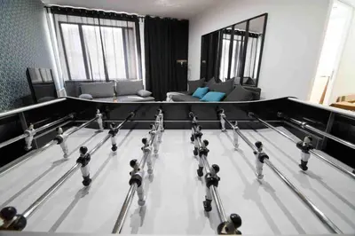 Salle ou équipements de sports de l'établissement An authentic experience with spa in the center