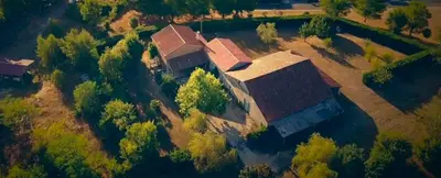 Vue panoramique sur l'établissement Appartement La Haute Preze & Golffrance