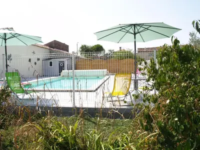 Piscine de l'établissement Camellia ou située à proximité