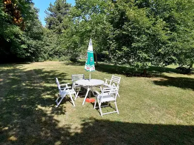 Jardin de l'établissement Wisteria Cottage