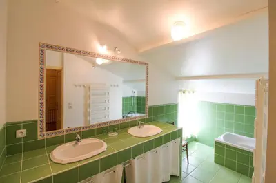 Salle de bains dans l'établissement La Jariette