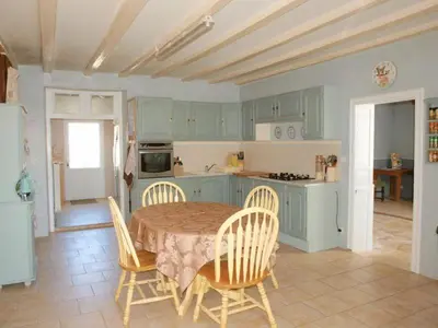 Cuisine ou kitchenette dans l'établissement Bed and Breakfast Dunroamin