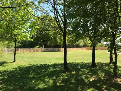 Jardin de l'établissement Cottage du garlai