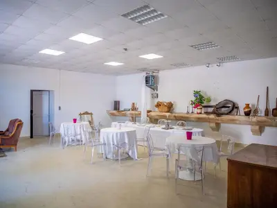 Coin salon dans l'établissement Cottage du Château l'Hubertière
